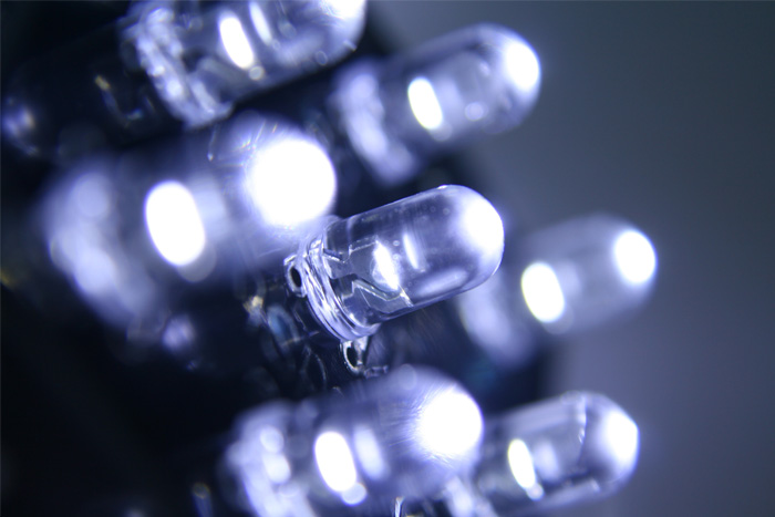LED-lighting-saving-energy